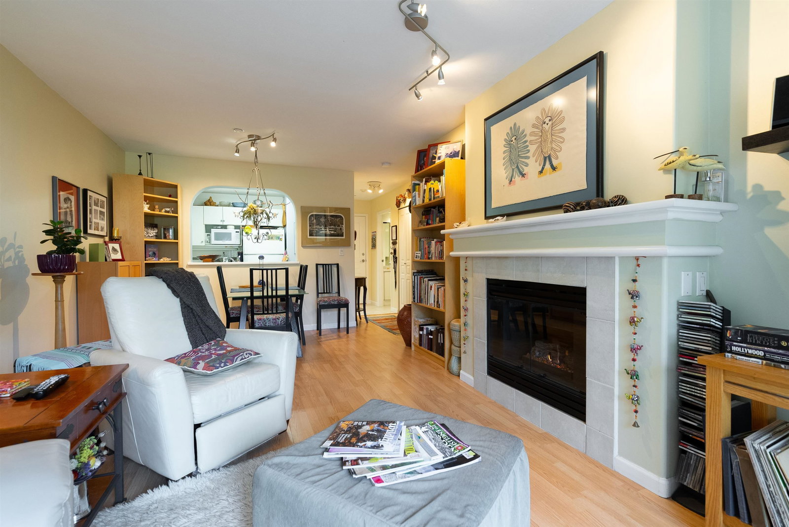 Listing Image 7