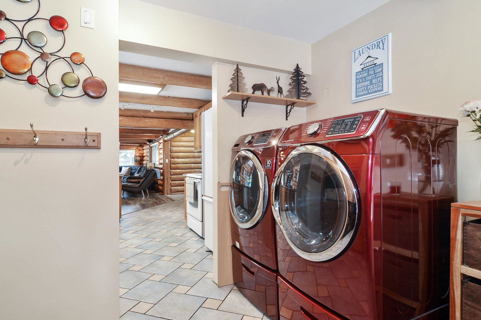 Listing Image 19