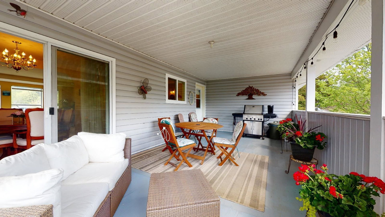 Listing Image 17