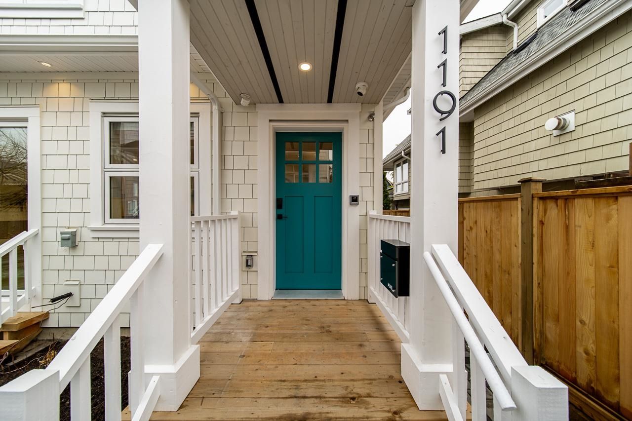 Listing Image 6