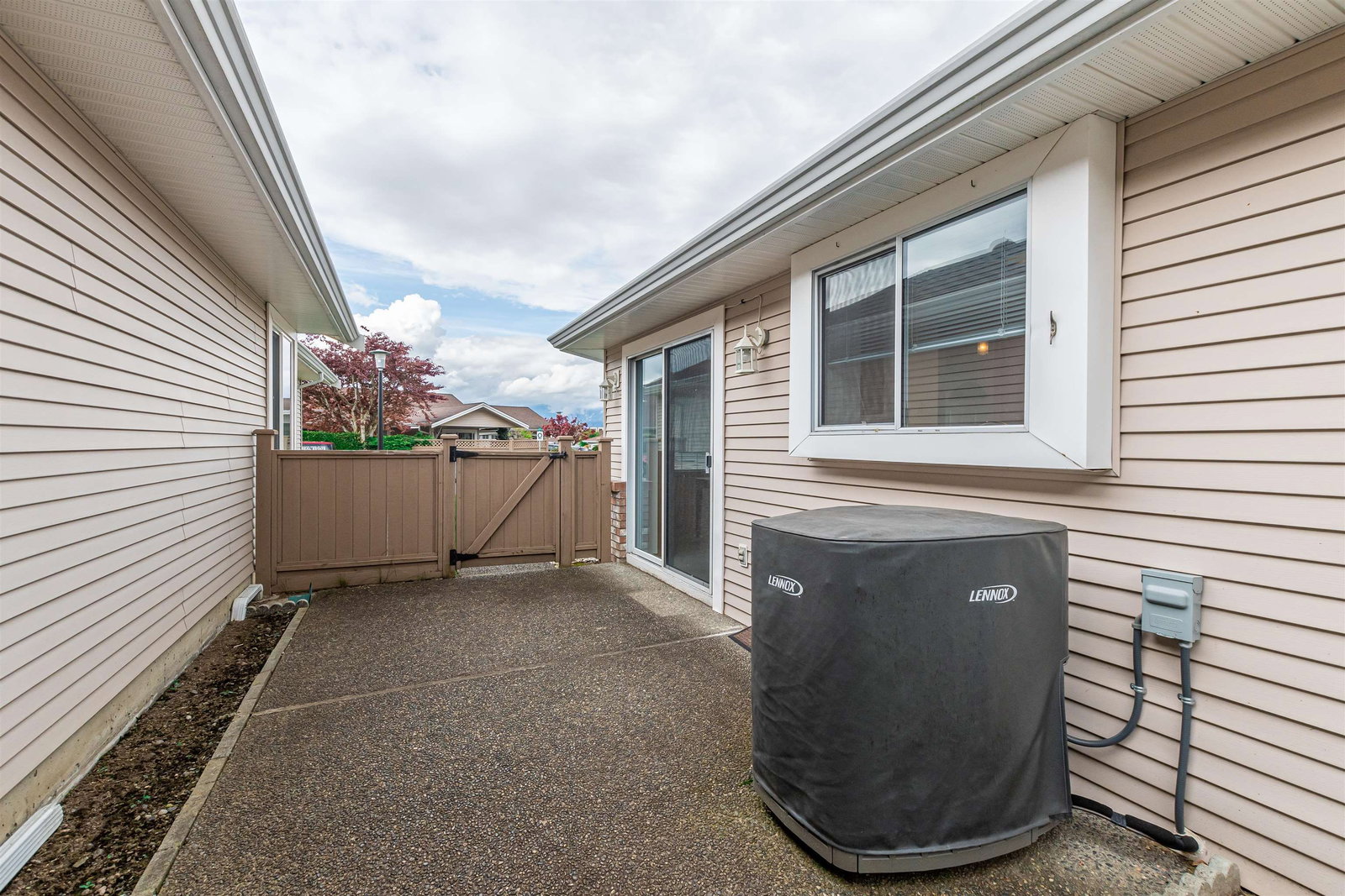 Listing Image 34