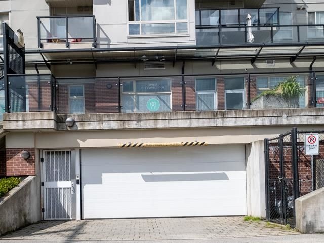 Listing Image 23