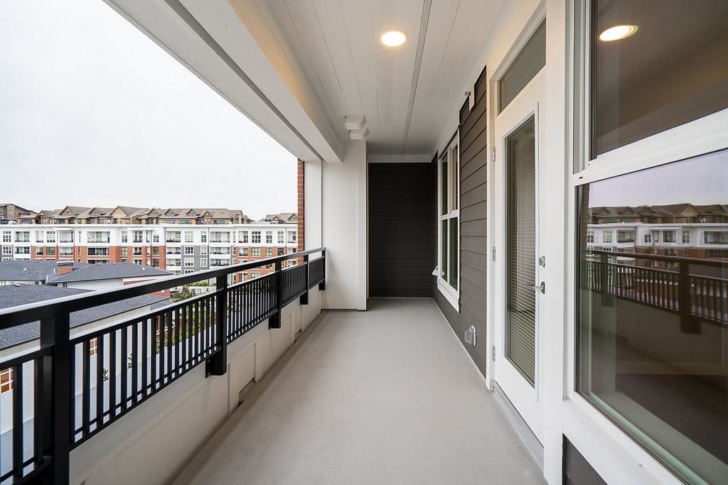 Listing Image 17