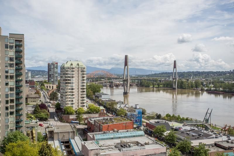 Listing Image 15