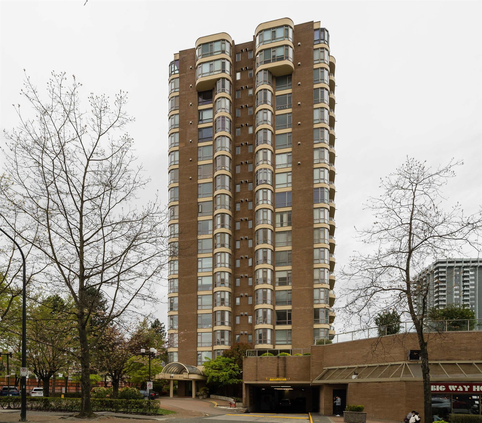 Listing Image 15