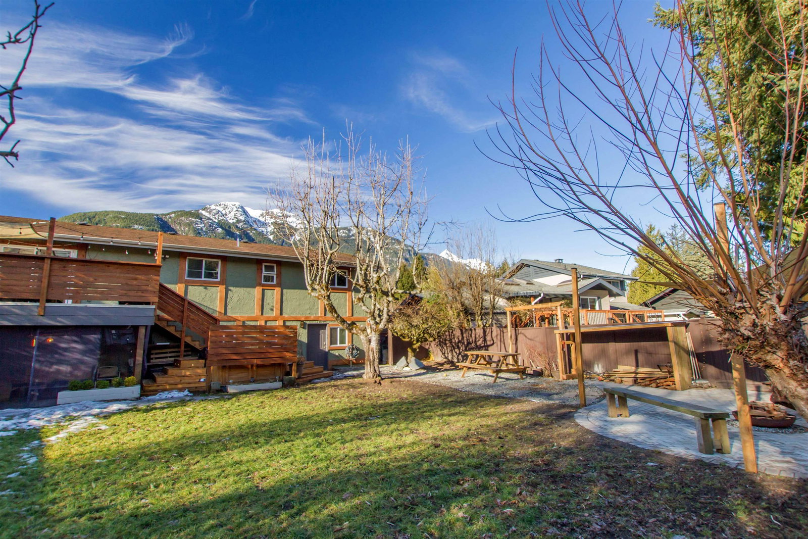 Listing Image 10
