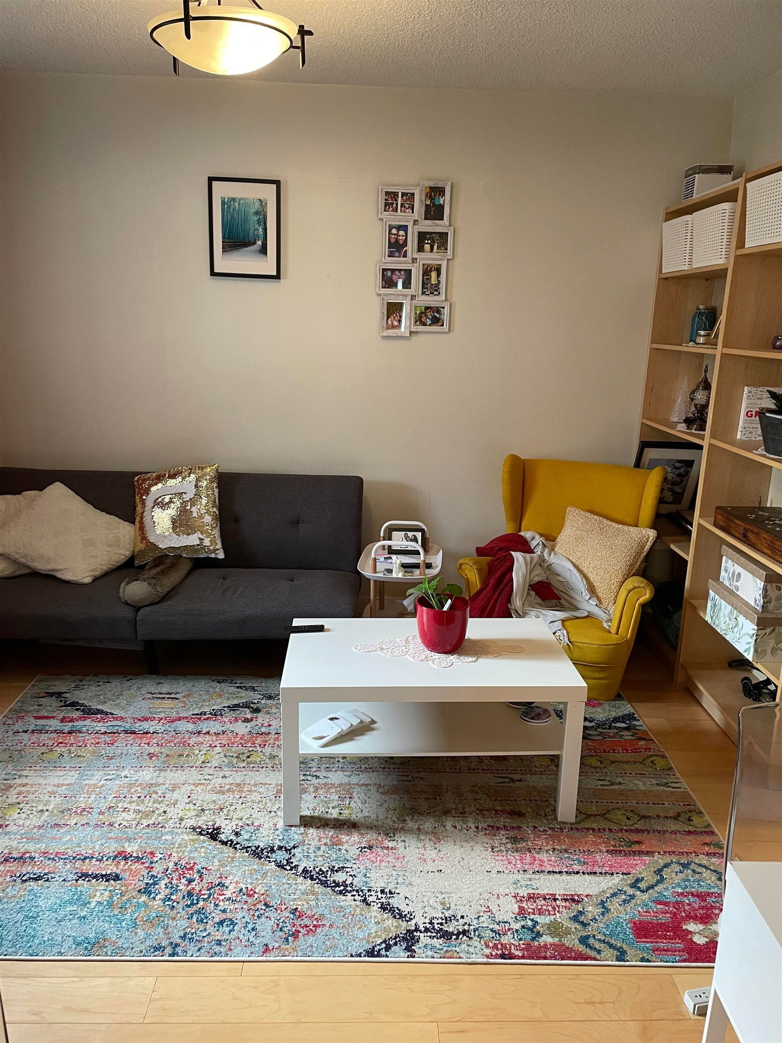 Listing Image 11