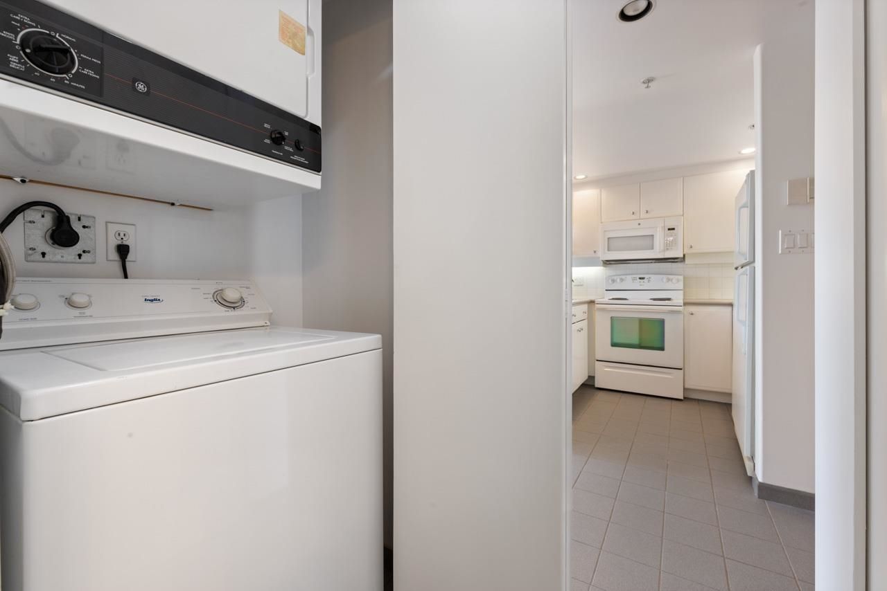 Listing Image 18