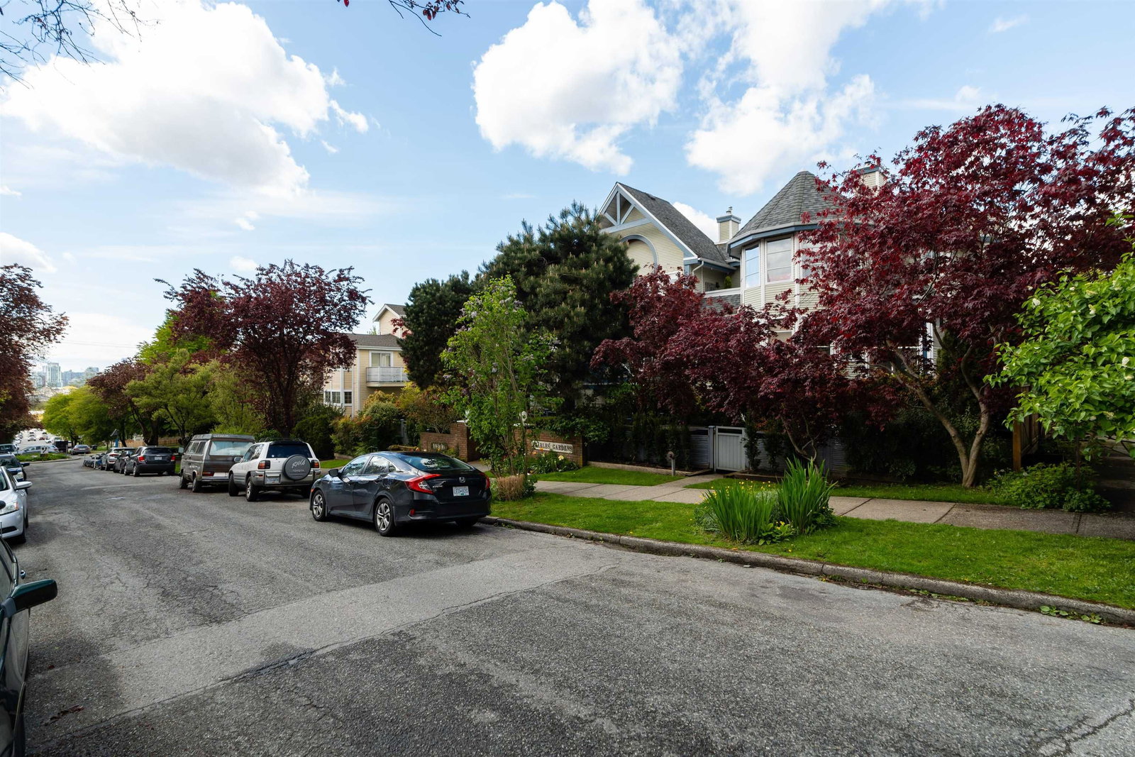 Listing Image 32