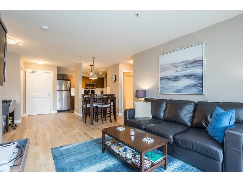 Listing Image 17