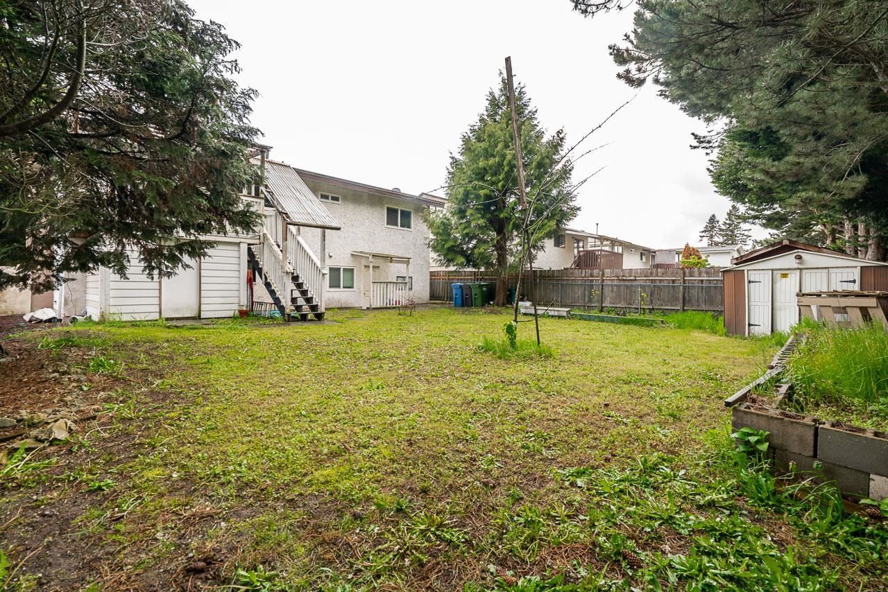 Listing Image 24