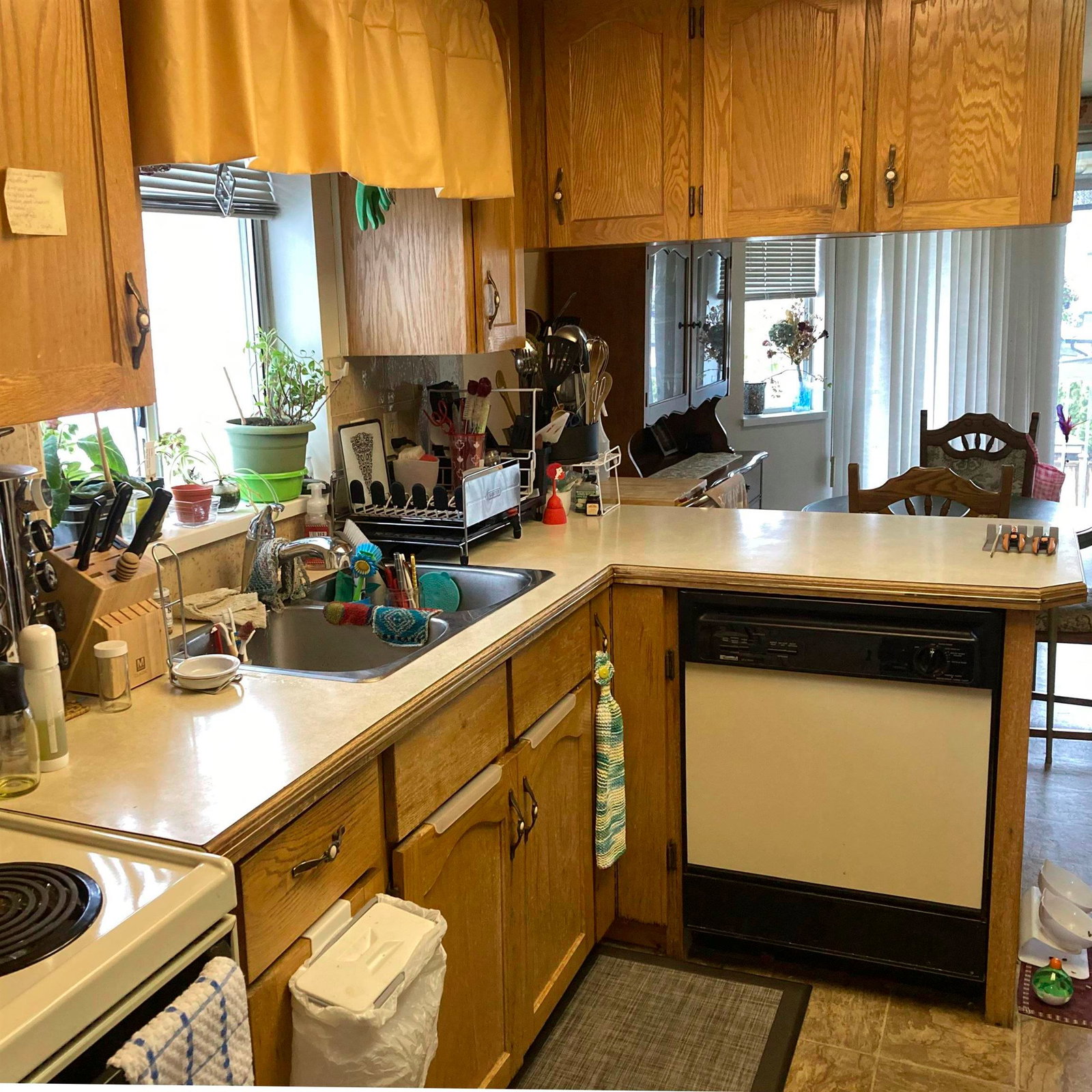 Listing Image 9