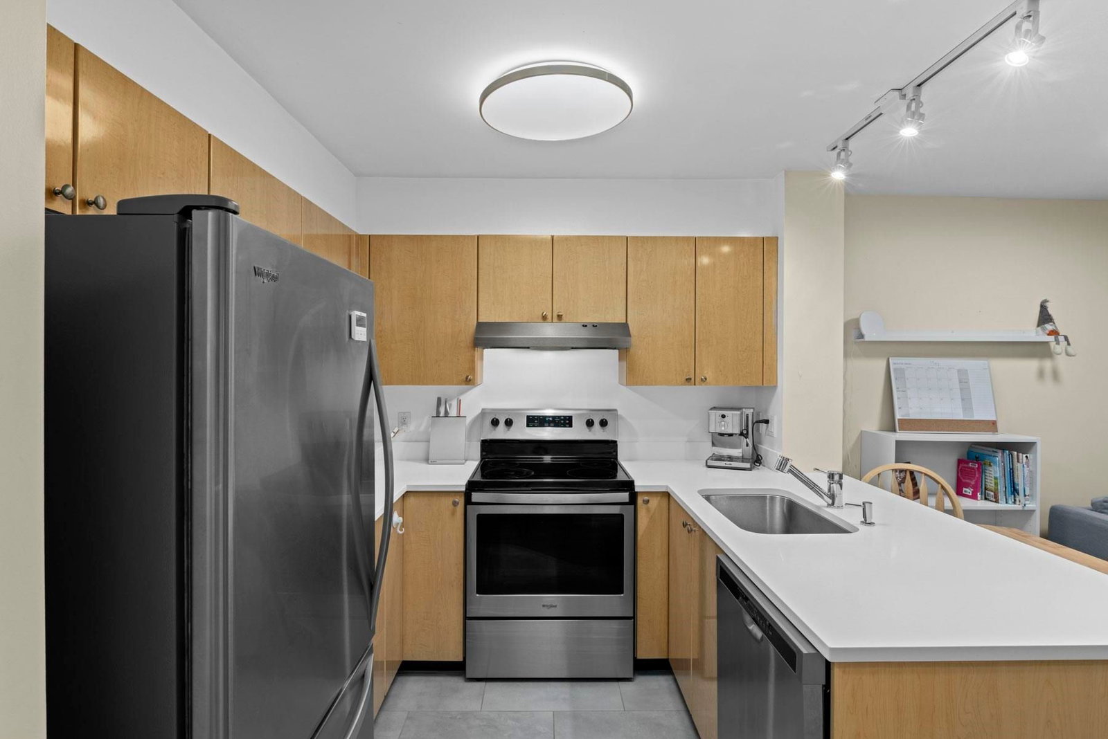 Listing Image 13