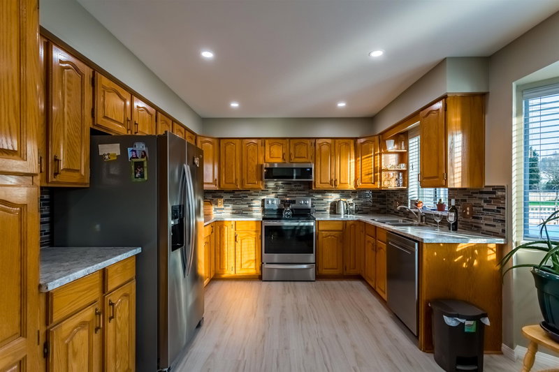 12717 114 Avenue, Surrey, V3V 3P2 | Image 3