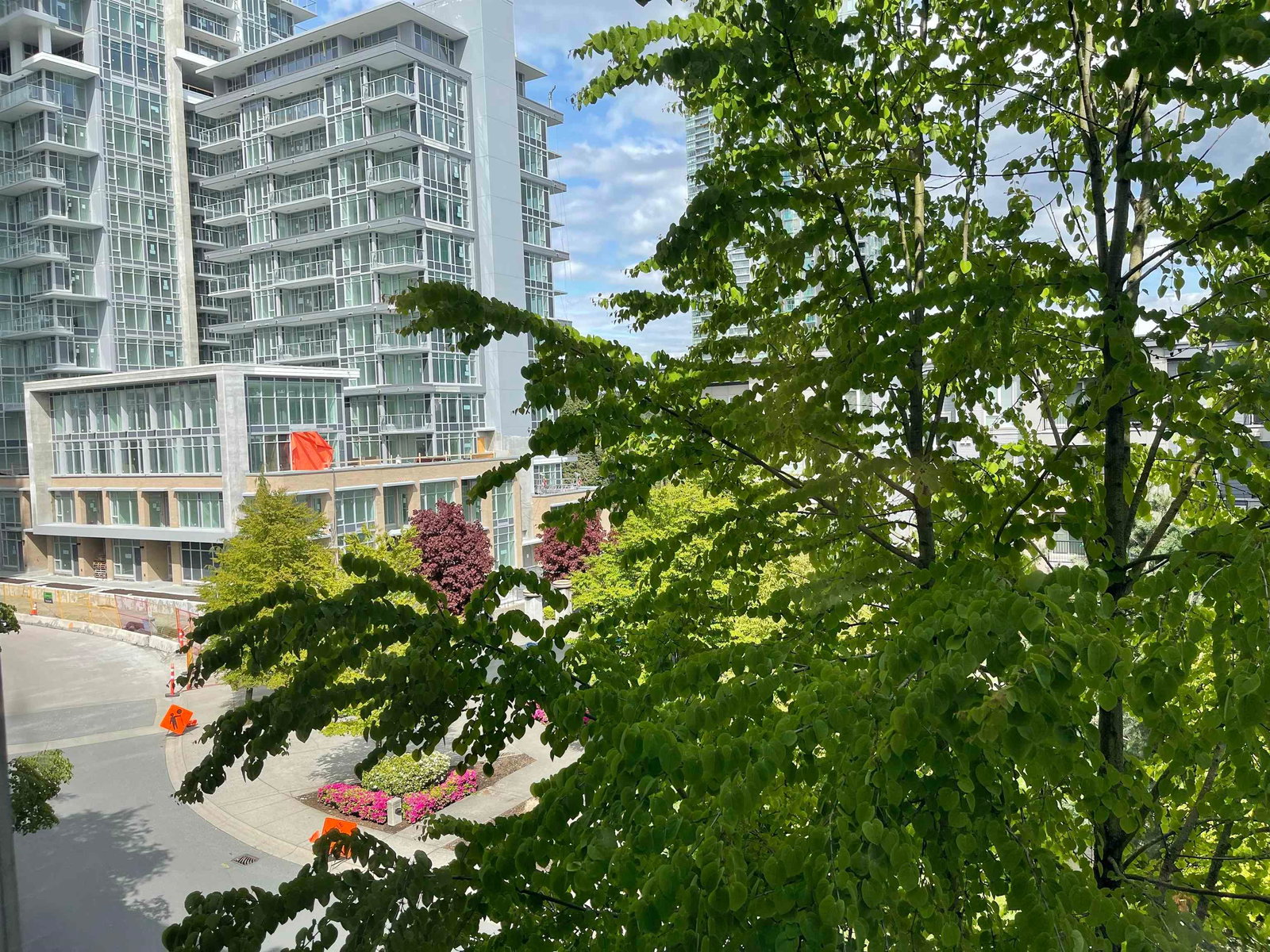 Listing Image 17