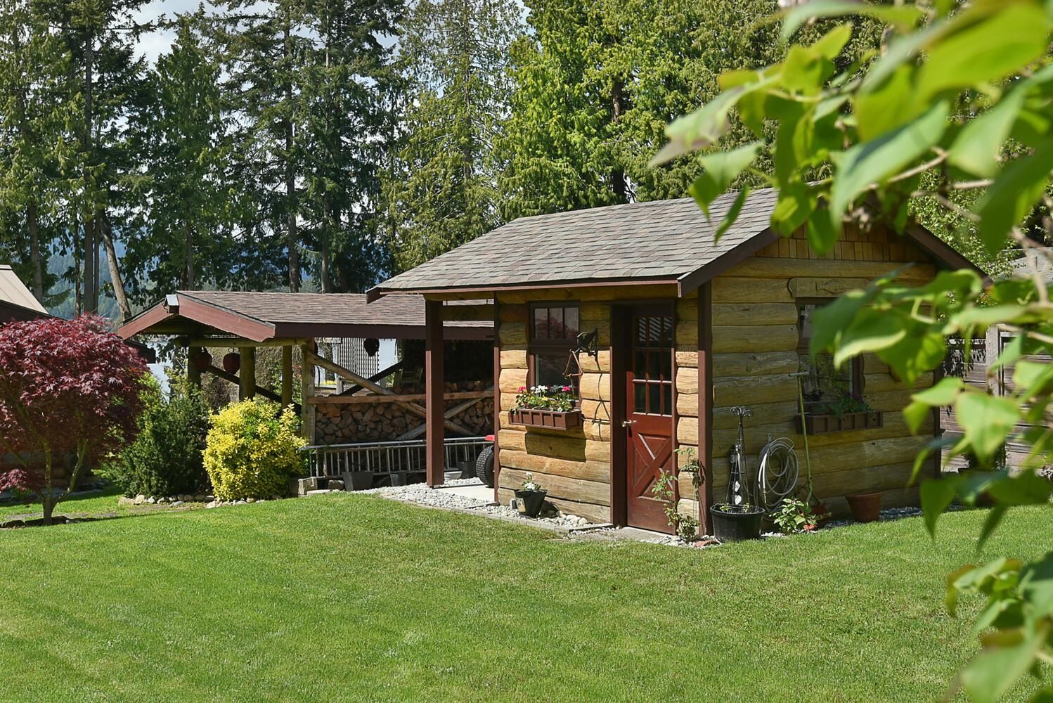 Listing Image 8