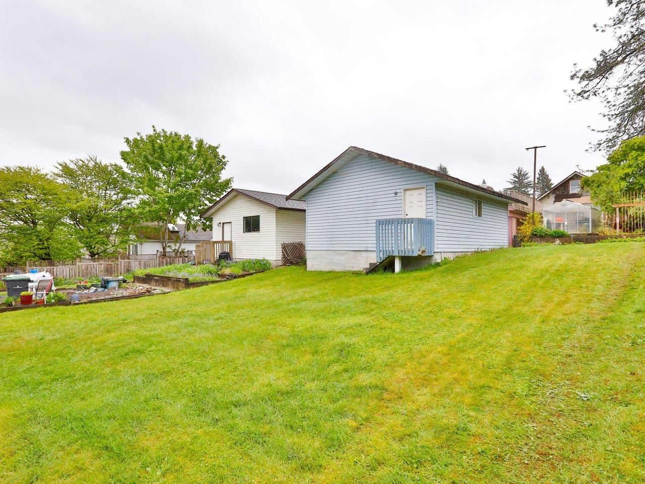 Listing Image 22