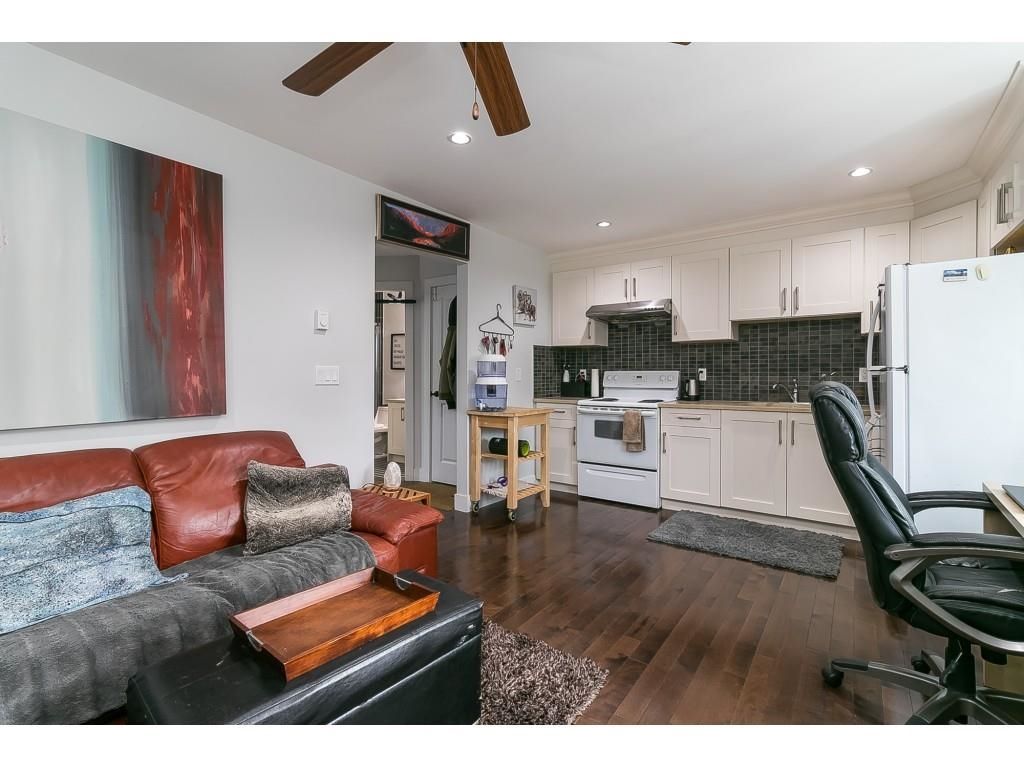 Listing Image 37