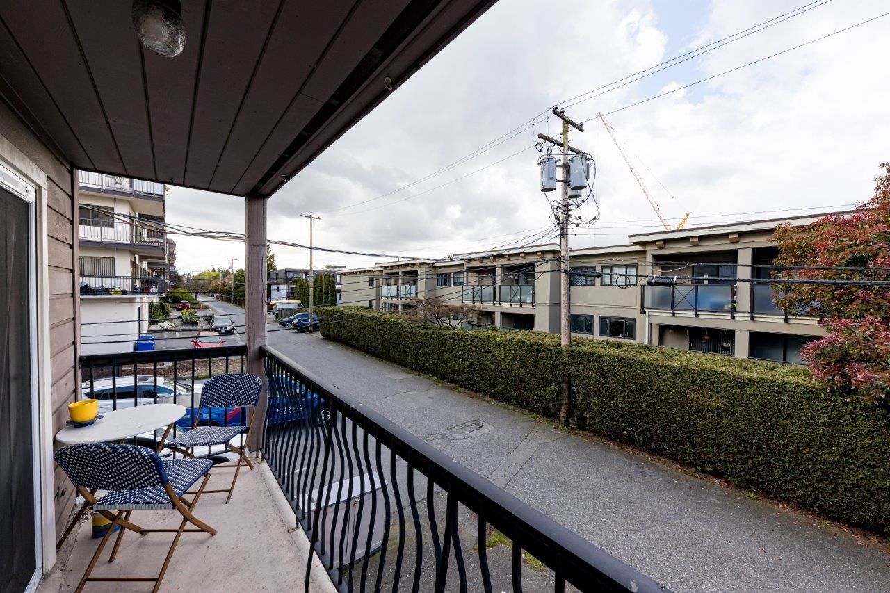 Listing Image 21