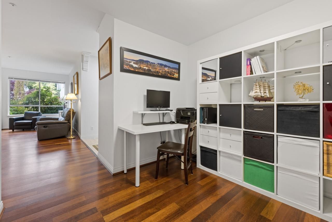 Listing Image 9