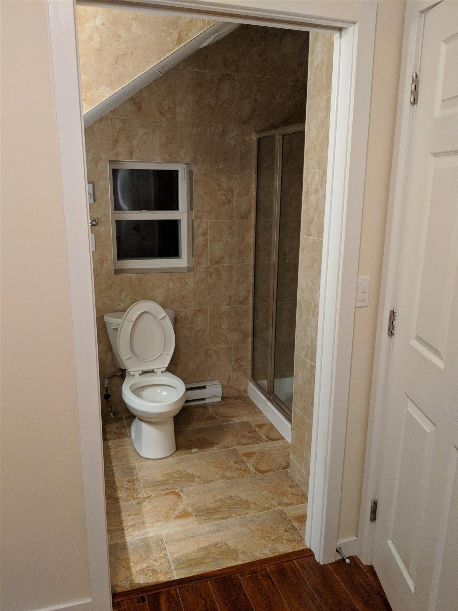 Listing Image 27