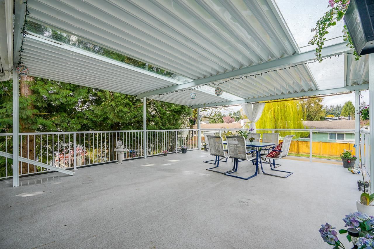 Listing Image 17