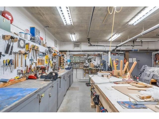 Listing Image 25