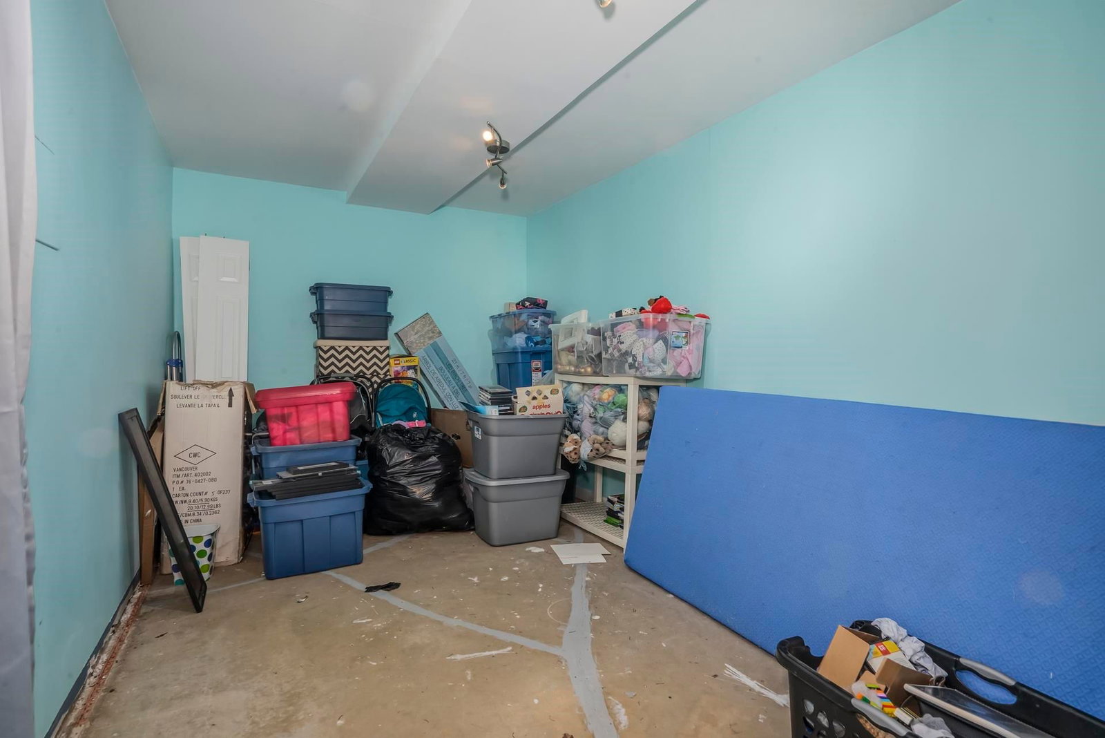 Listing Image 21