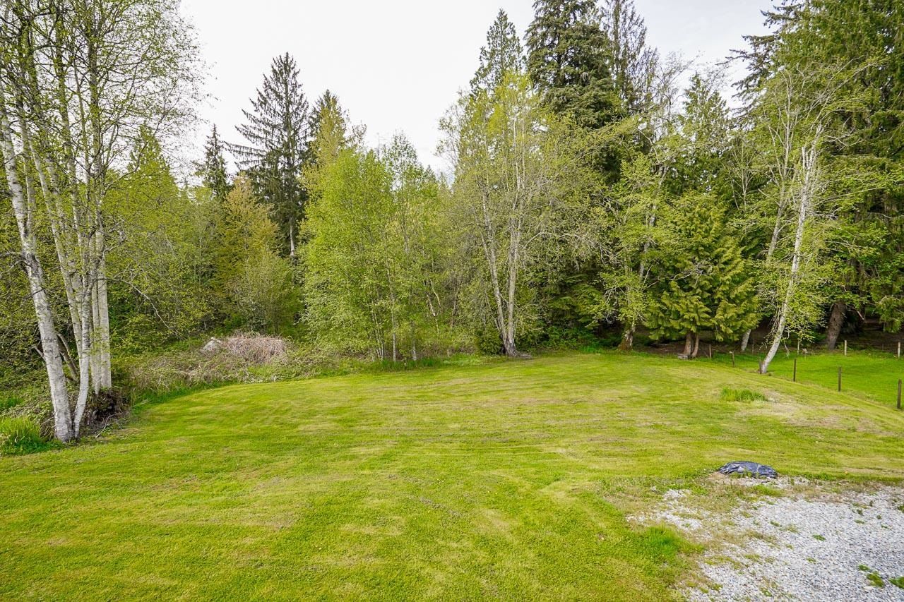 Listing Image 16