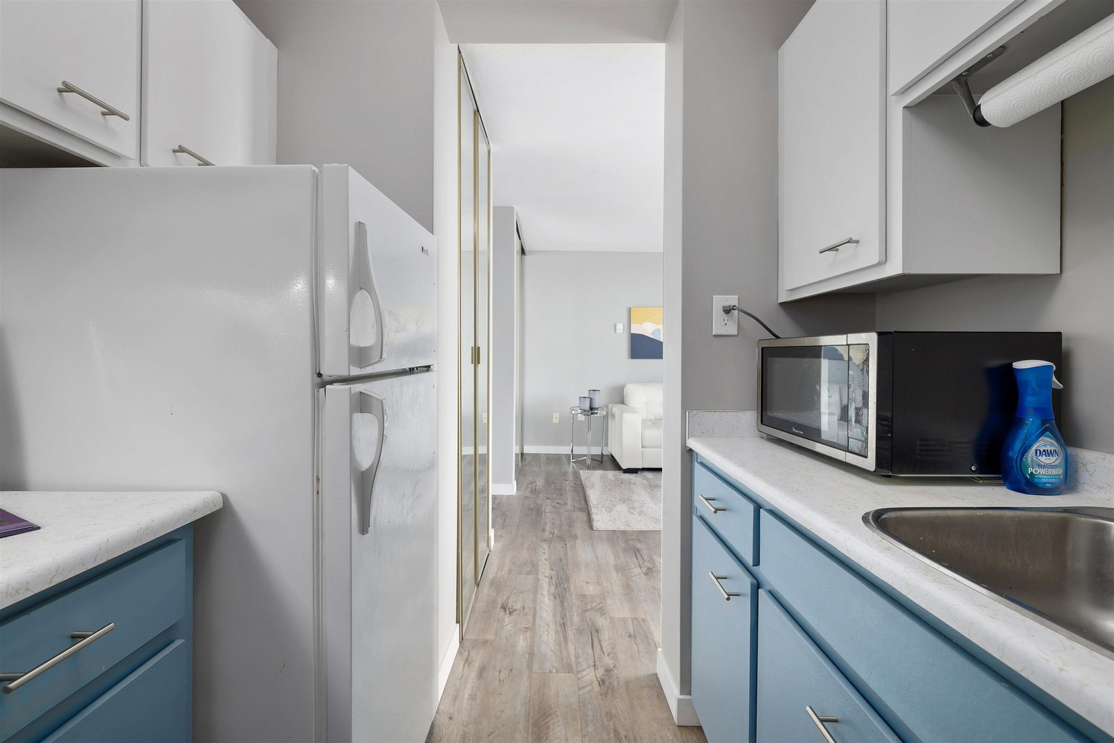 Listing Image 15