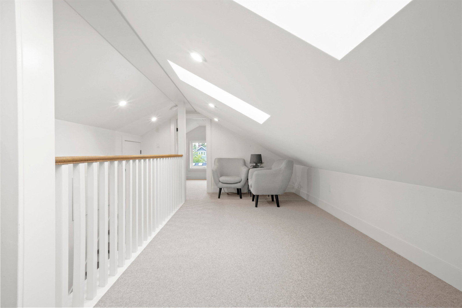 Listing Image 17