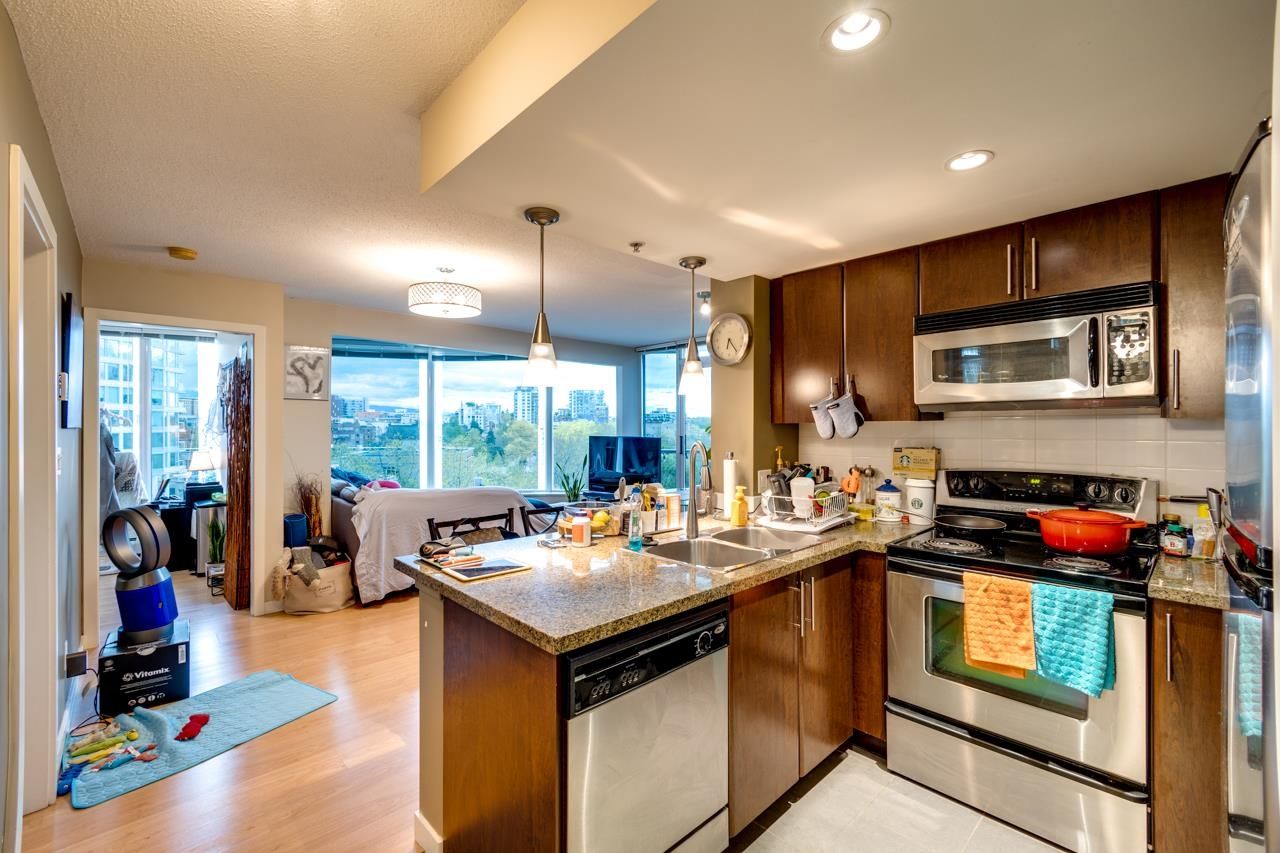 Listing Image 9