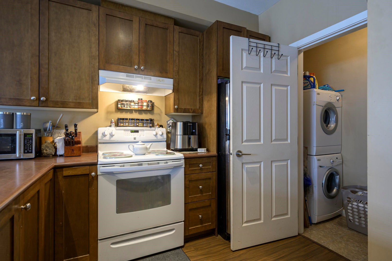 Listing Image 14