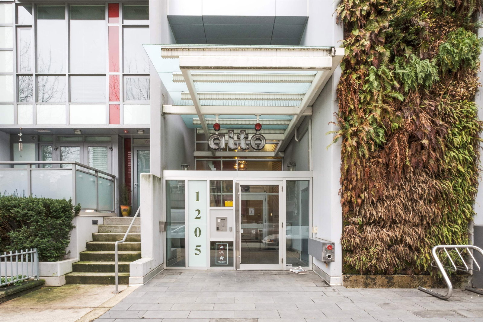 Listing Image 22