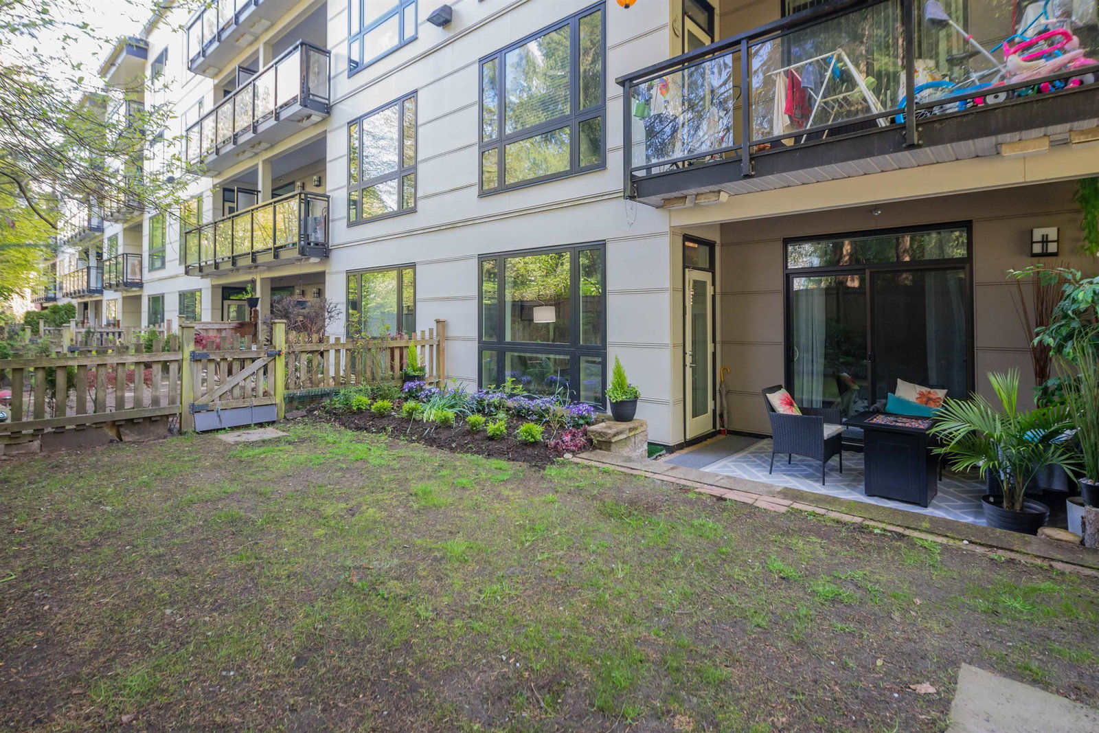 Listing Image 25