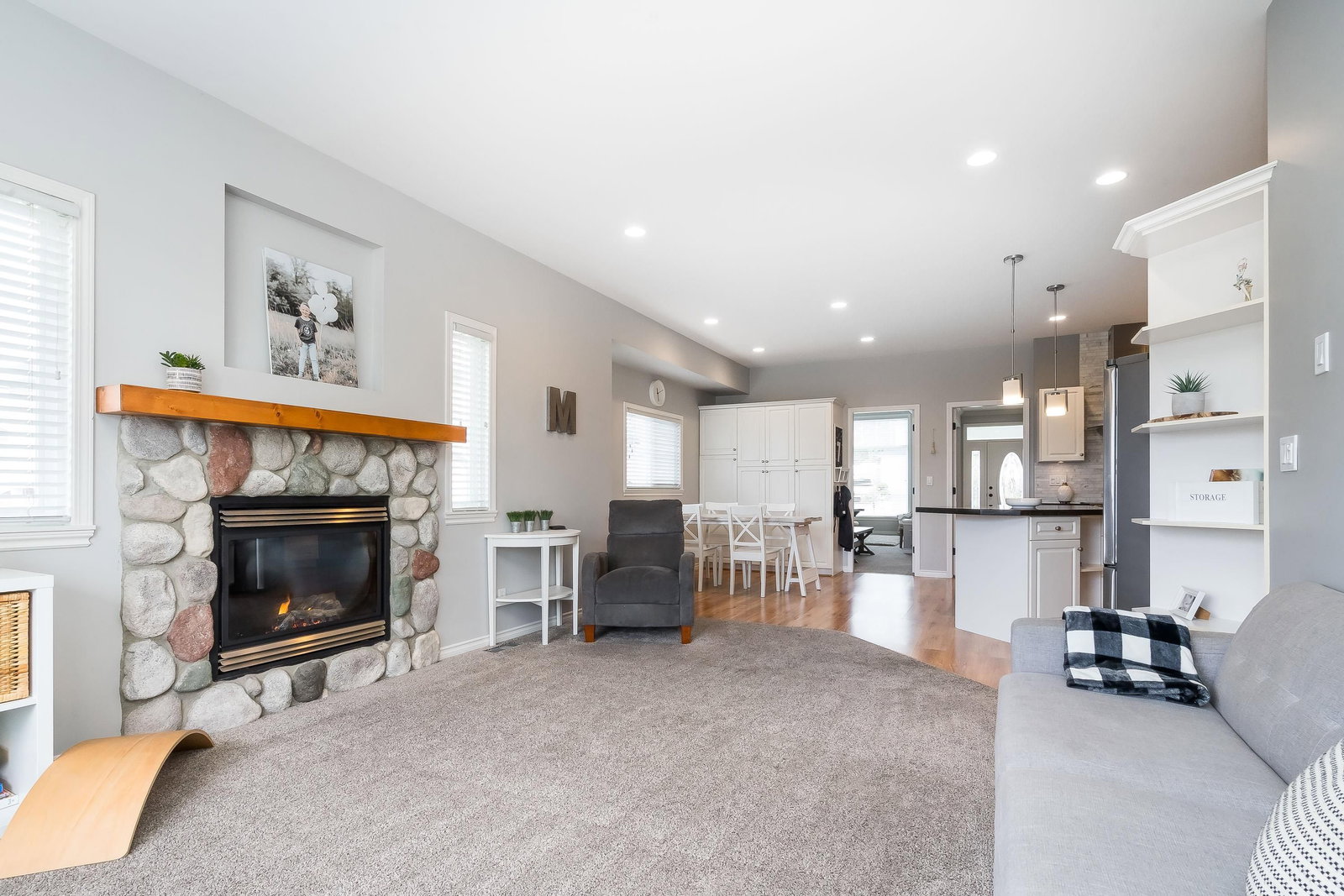 Listing Image 18