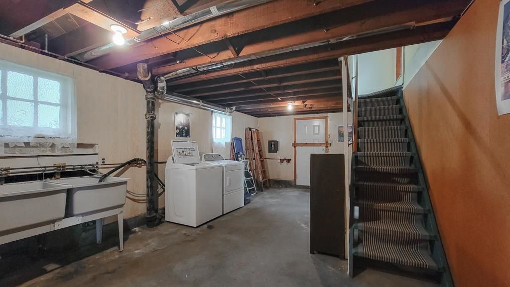 Listing Image 17