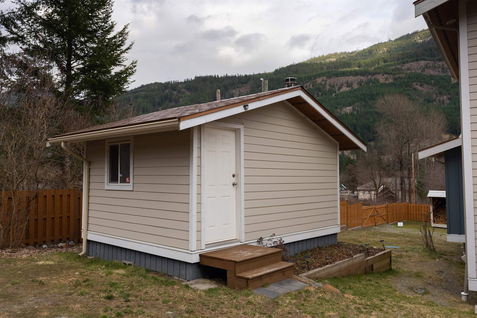 Listing Image 32