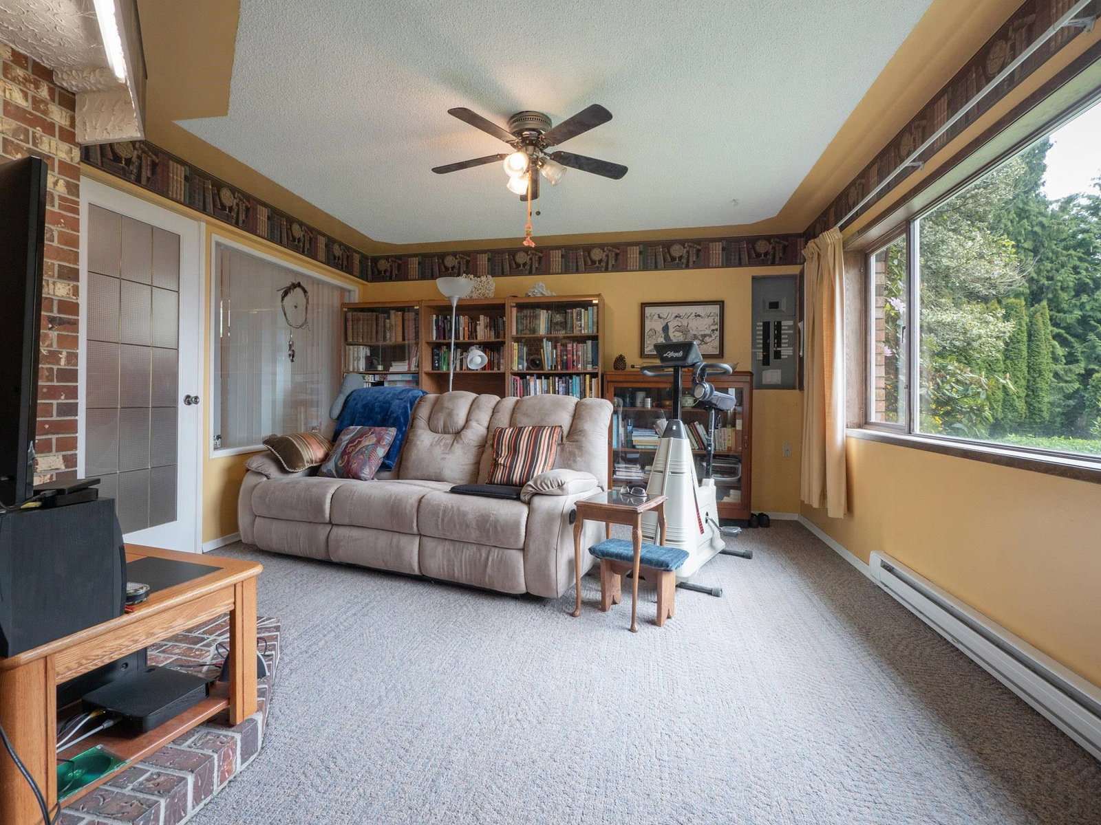 Listing Image 14