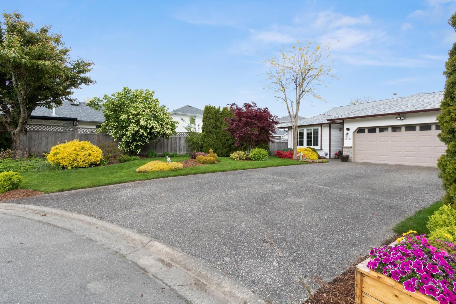 Listing Image 32