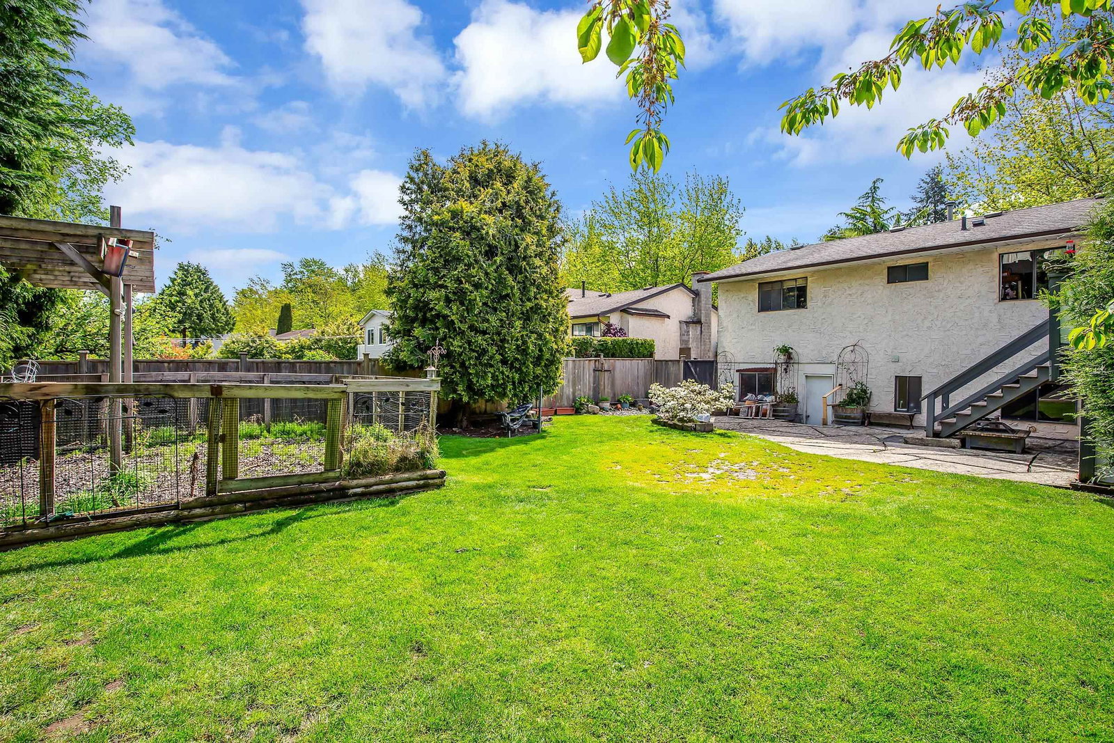 Listing Image 23