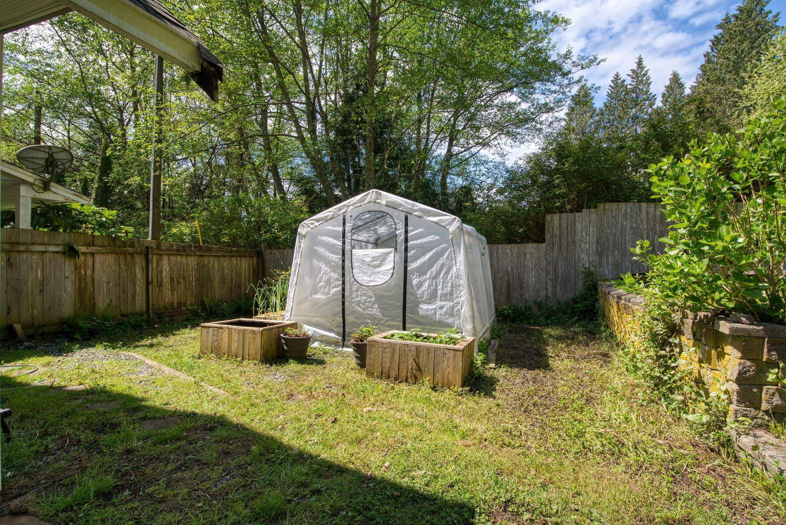 Listing Image 19