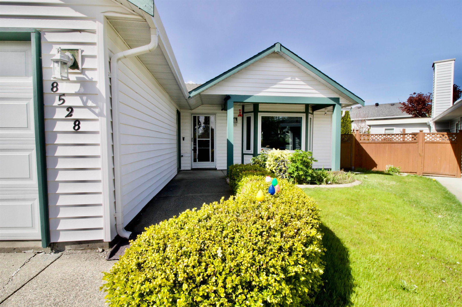 Listing Image 3