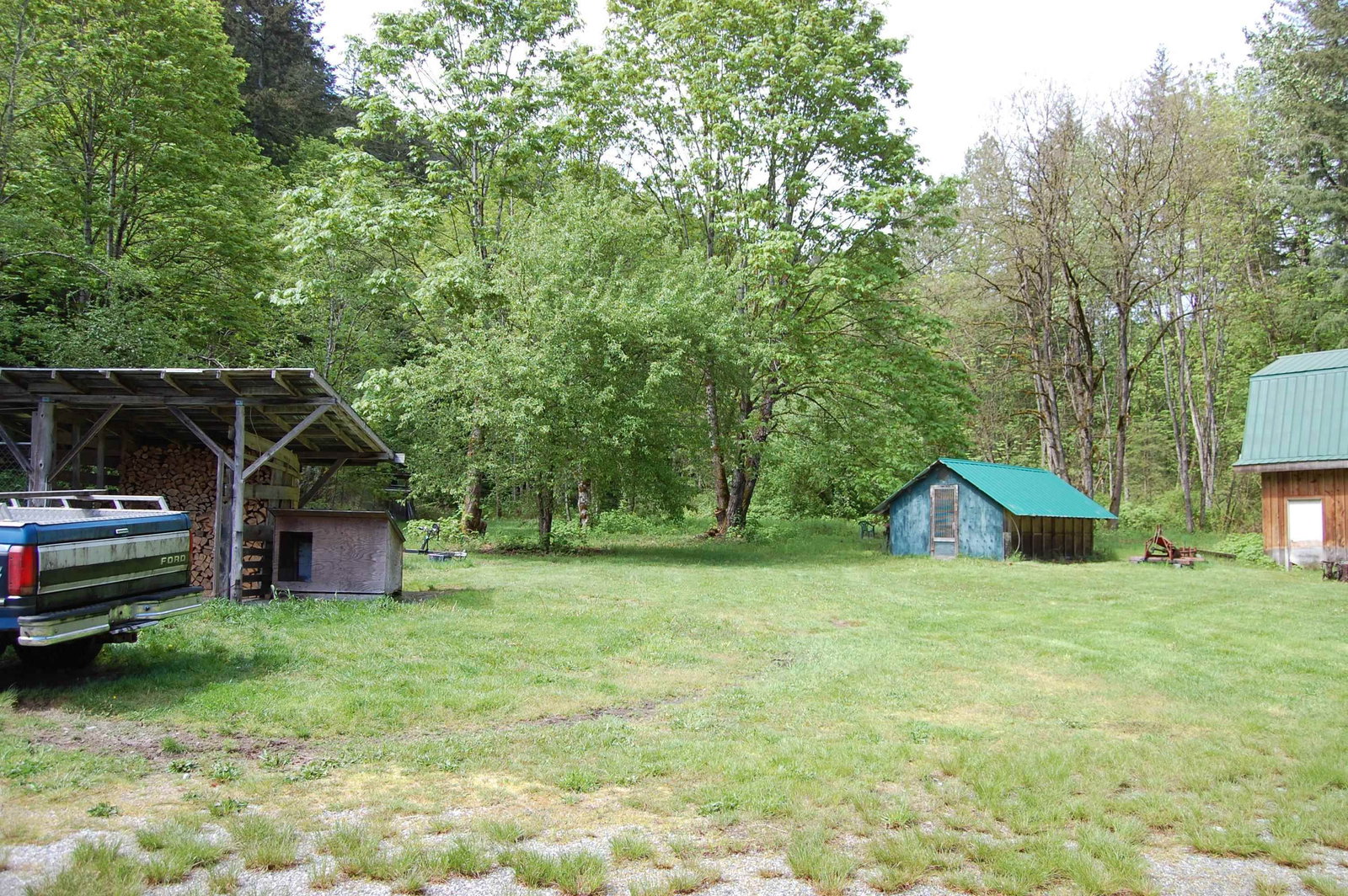Listing Image 5