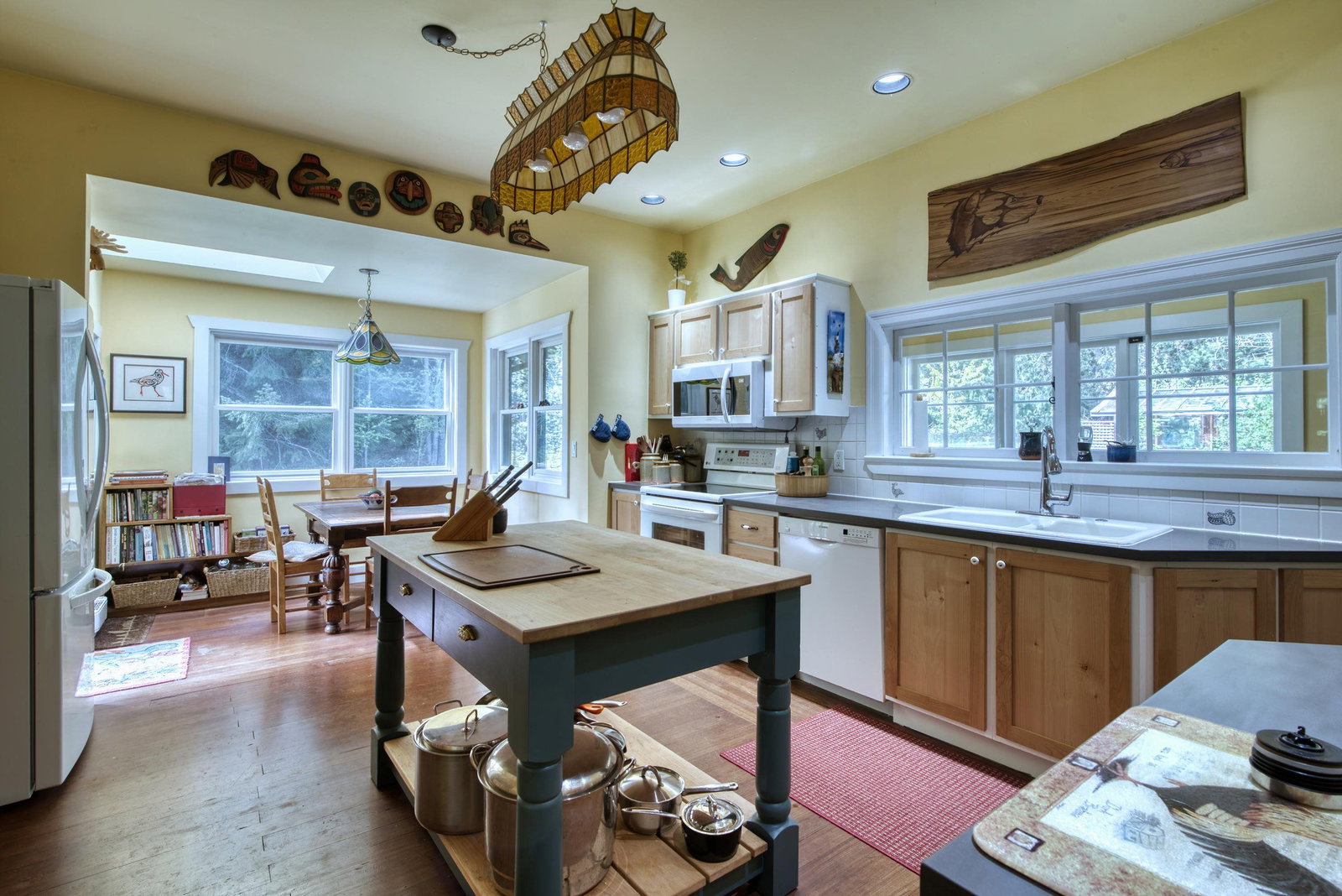 Listing Image 13