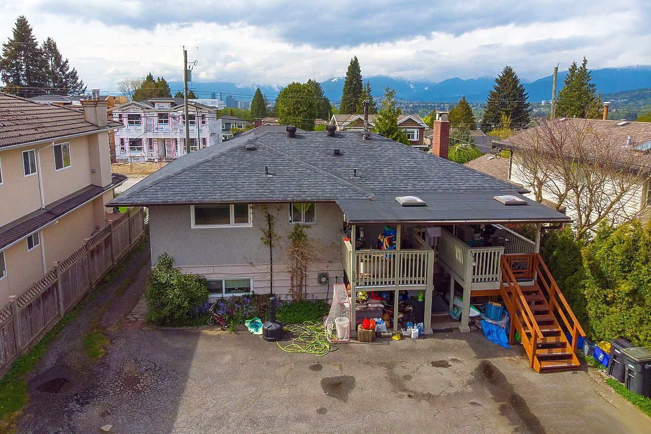 Listing Image 13