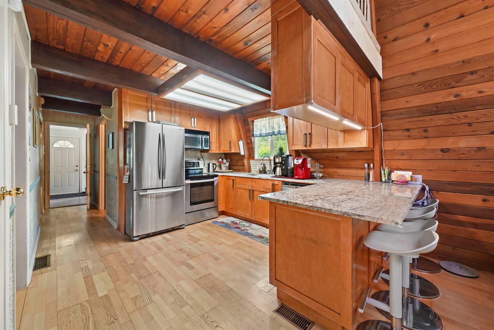 Listing Image 8