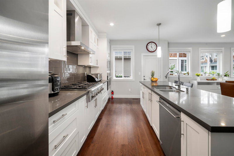 63 - 15988 32 Avenue, Surrey, V3Z 2J4 | Image 2