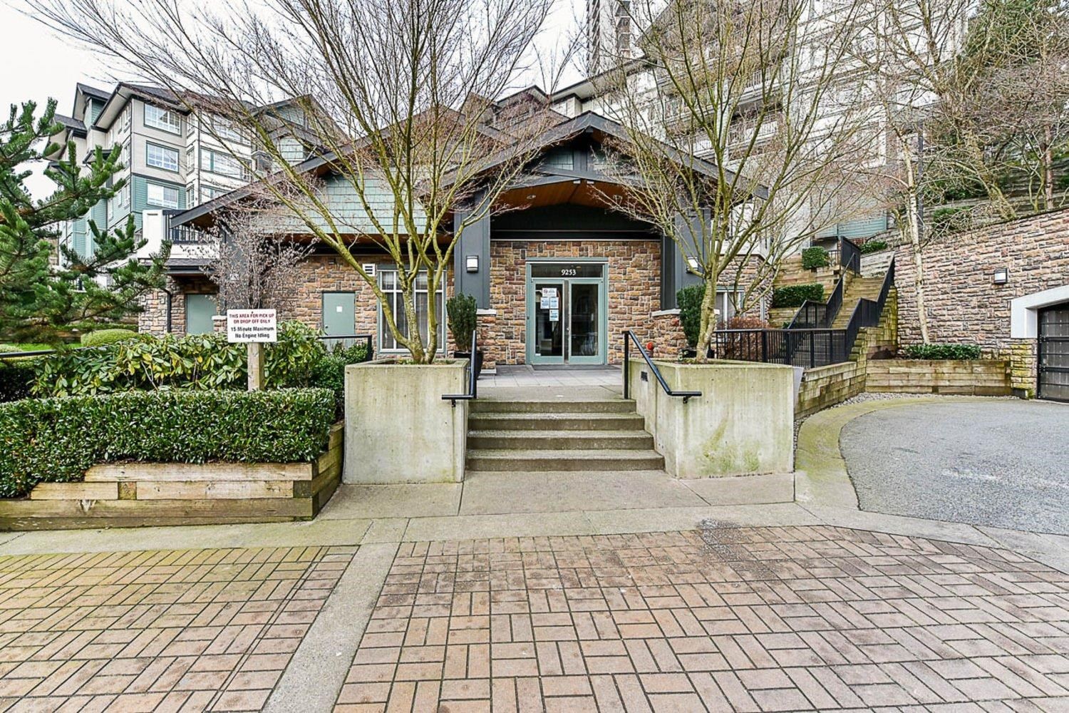 Listing Image 20