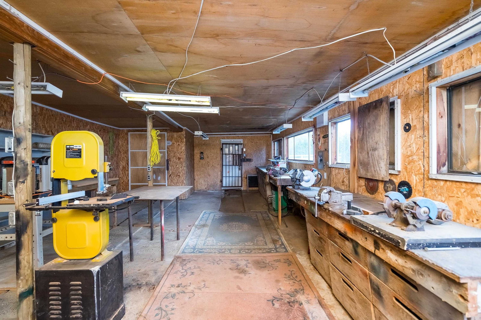 Listing Image 23